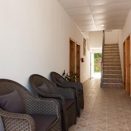 Home Confort Self Catering Anse Kerlan  Exterior photo