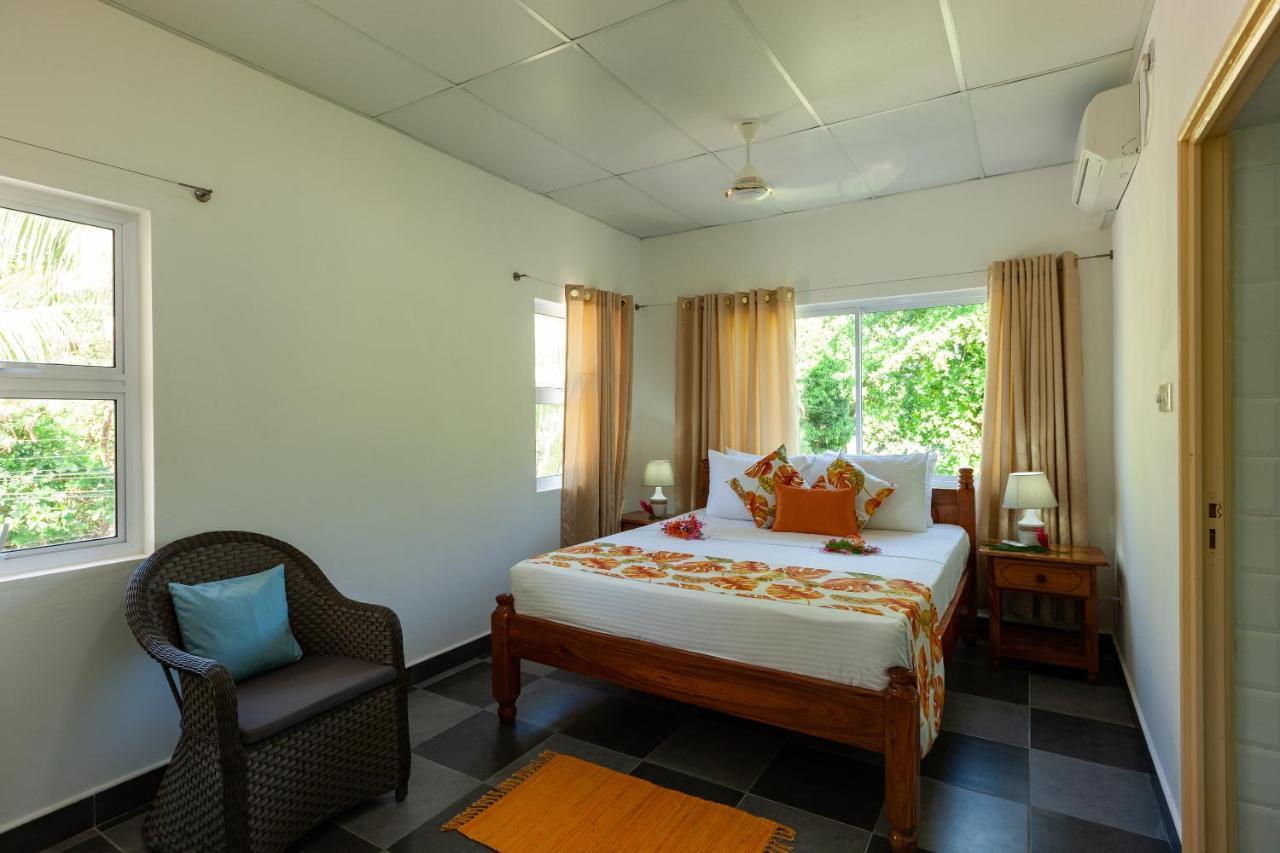 Home Confort Self Catering Anse Kerlan  Exterior photo